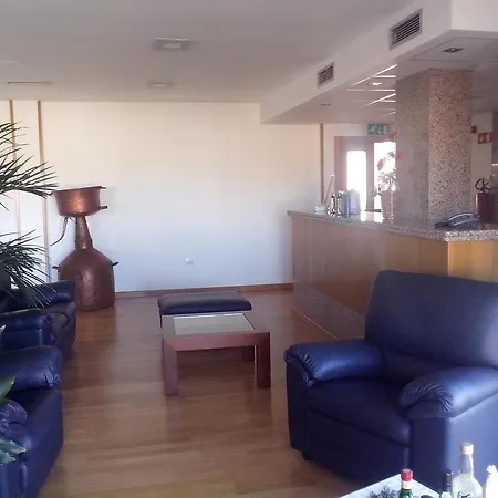 Hotel Mirafresno 3*